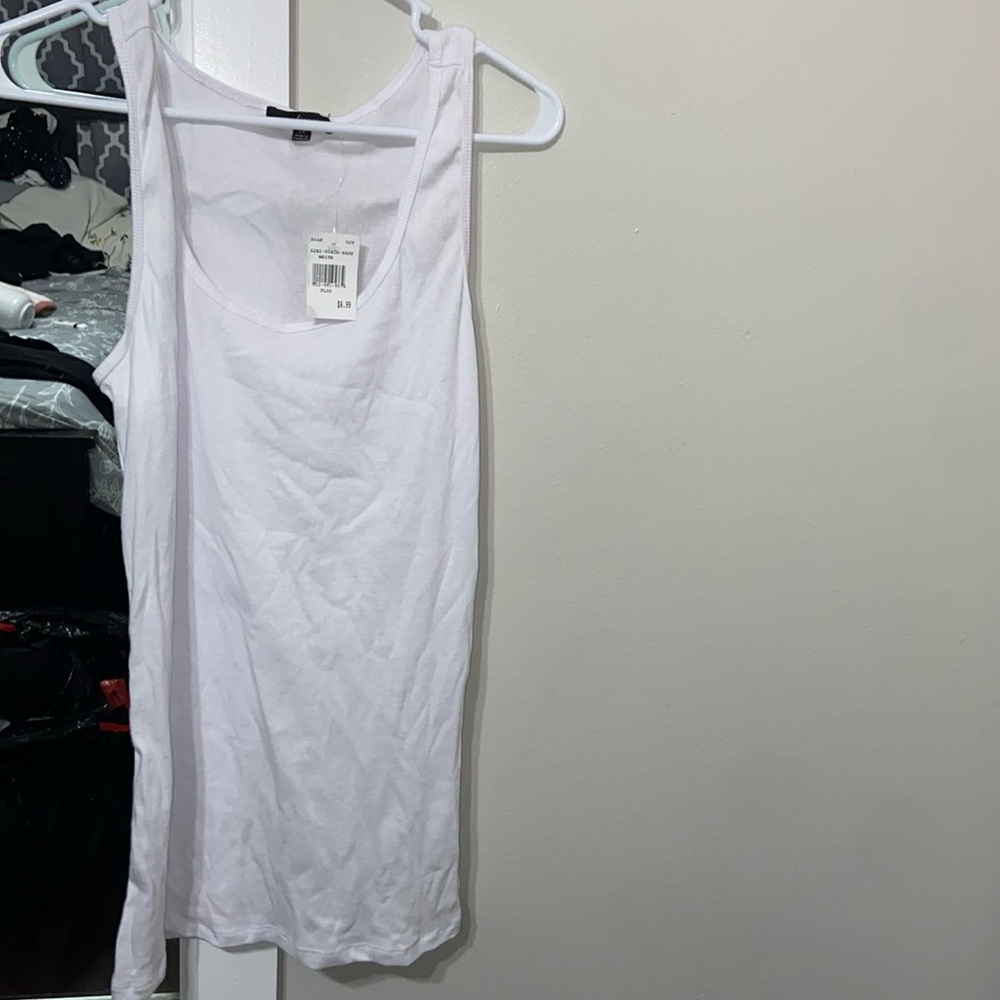White tank